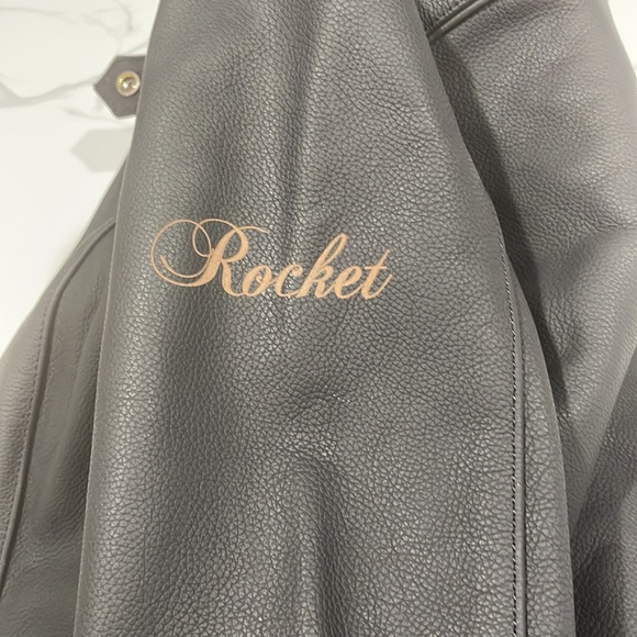 Women’s black leather motorcycle jacket - Picture 3 of 4